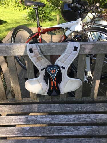 Used Medium Warrior Burn Hitman Shoulder Pads