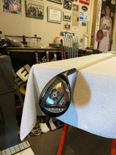 Used Men's Tour Edge Right Handed Exotics E8 Hybrid Regular Flex 4H