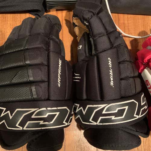 Used CCM 14" Gloves