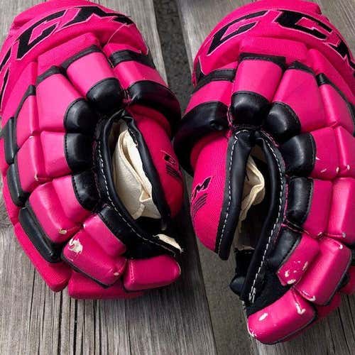 CCM HG40 14" senior Pro Stock Gloves