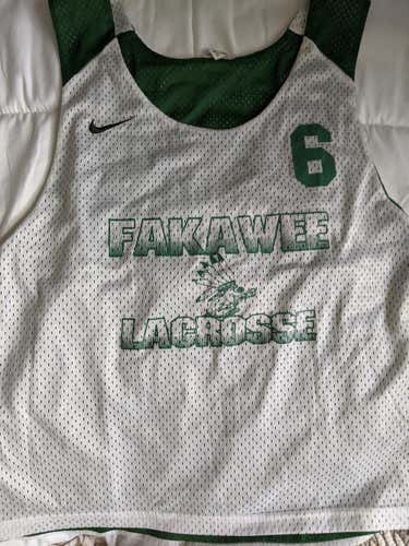 Fakawee Club Reversible Pinny