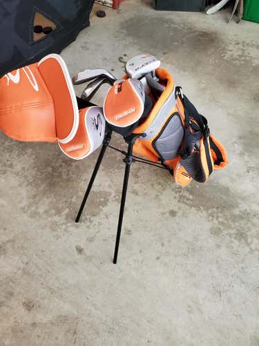 Used Junior Cobra Left Handed Clubs (Full Set) Uniflex (7 Clubs)