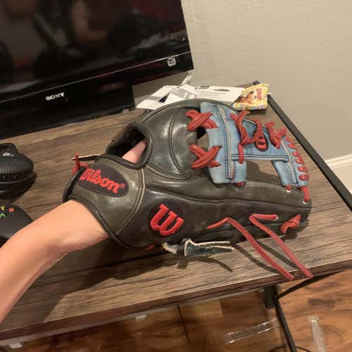 Black Used Hanley Remeriez HR 13 A2000 11.75" Baseball Glove