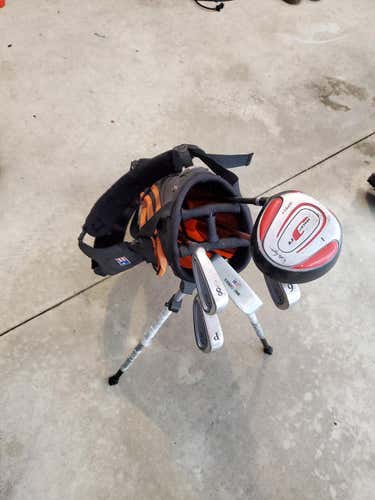 Used Left Handed US Kids Golf USKG UL-24 Orange 51-35 5 Clubs (Full Set) W/ Stand Bag