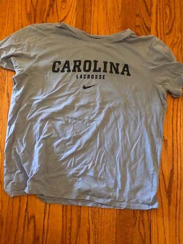 UNC Lacrosse Team Issued Men's Practice Men's XL Nike Shirt