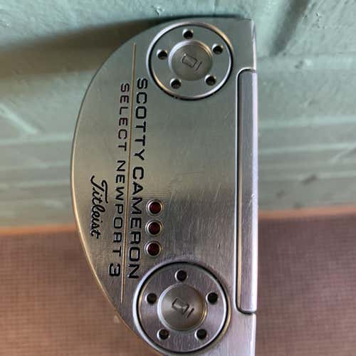 Used Right Handed Select Newport 3 34" Putter