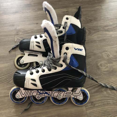 Vic Inline Skates, Size 8, Almost Brand New!
