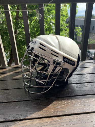 Awesome Starter Box Lacrosse Helmet(Bauer) w/ Warrior Fat Boy Cage - Large