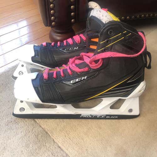 Goalie Ccm Tacks Size 10.5