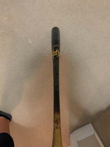 Used Louisville Slugger 33" Wood Bat