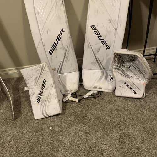 White Used bauer large Regular Goalie Full Set
