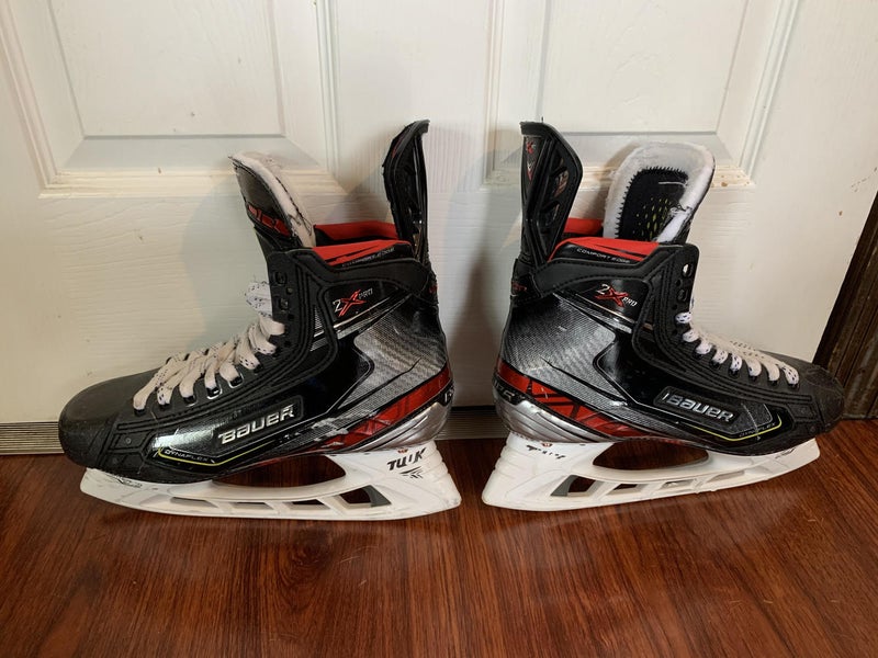 BAUER VAPOR 2X PRO SKATES 8.5 (BARELY WORN) OBO