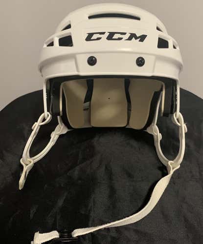 Used M CCM Vector V08 Pro Stock Helmet