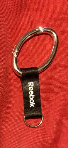 New Reebok Carabiner clip keychain Hockey / Lacrosse / Soccer / Football / Baseball / Basketball