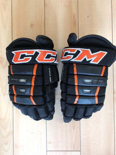 Used CCM 4R II 14" Pro Stock Gloves (UG124B)