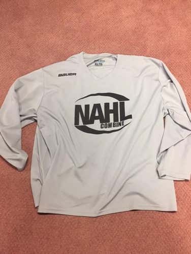 Gray Used Adult Men's XL Bauer Jersey
