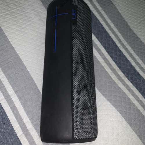 Ue Mega boom Speaker