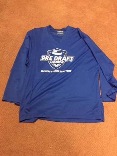Gray Used Adult Men's XL Jersey