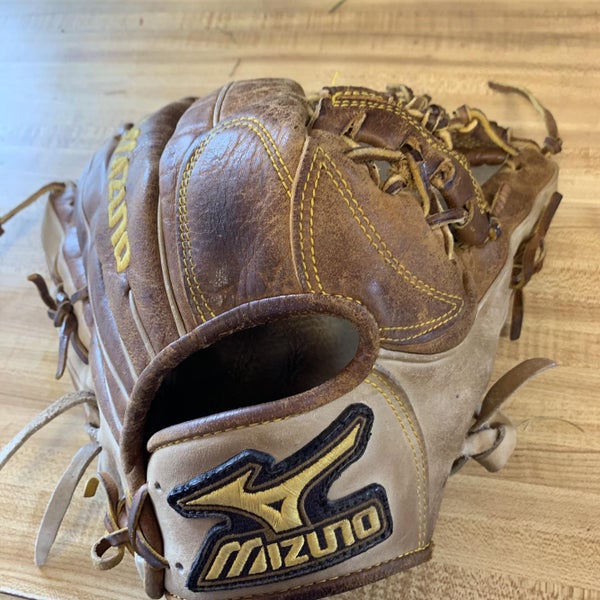 Used Infield Classic Pro Soft 11.5" Baseball Glove