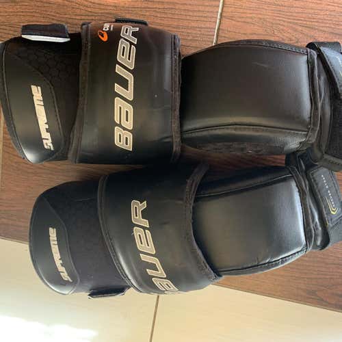 Bauer Supreme Senior Knee Guards
