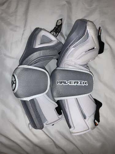 New Large Maverik Rome RX Arm Pads