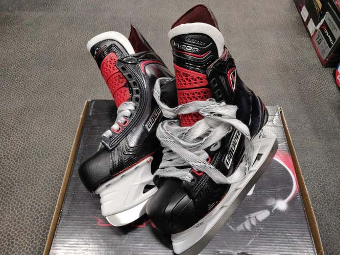Senior New Bauer Vapor 1X 2.0 Hockey Skates D&R (Regular) Size 6