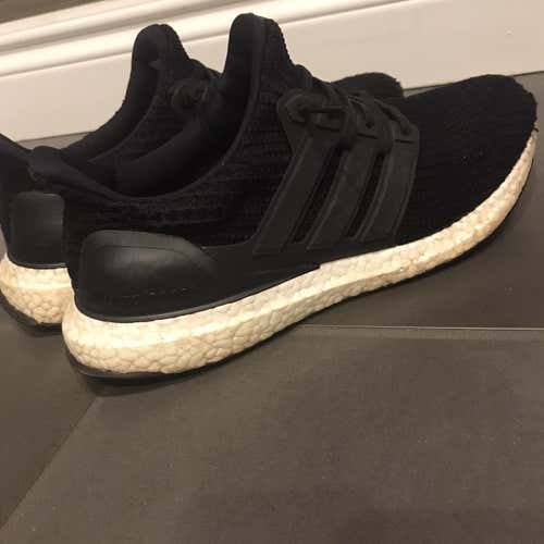Adidas Ultra boost Size 9.5