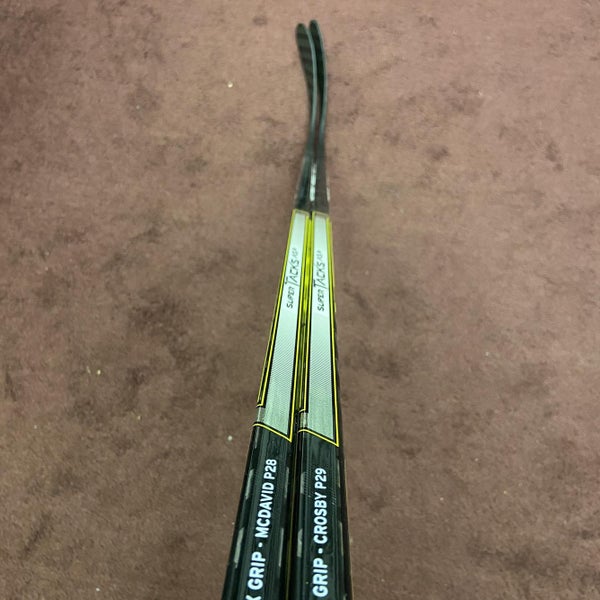 New Right Handed Super tacks AS2 Hockey Stick