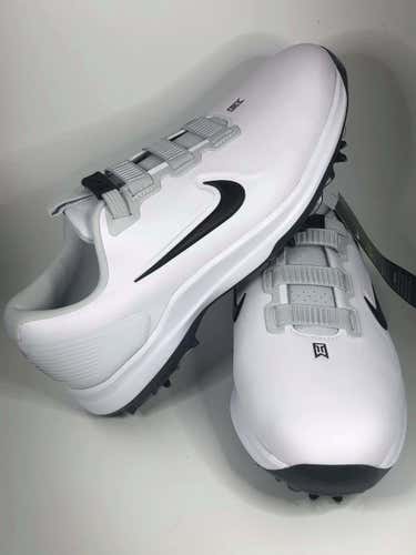 Nike Tiger Woods Golf Shoes Size 9. 5