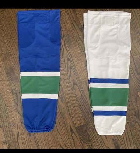 2 Pair Bundle - Vancouver Home And away (1 Pair Each Color Size 32”)