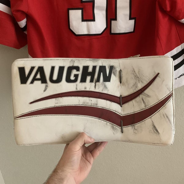 Coyotes Red Vaughn V6 2000 Pro Blocker