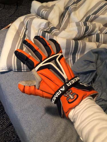 2019 FCA National Team UA Biofit Gloves