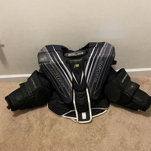 Used Medium Bauer Supreme 1S  Goalie Chest Protector
