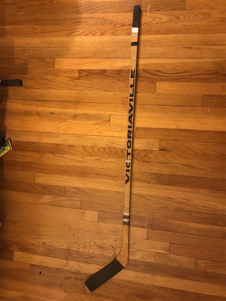 Never Used Vintage Victoriaville Pro Stock Hockey Stick (offers Or Trades Accepted)