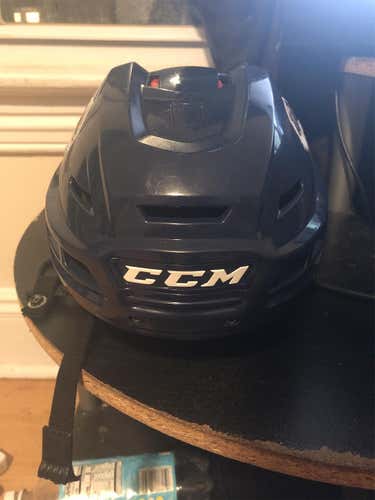 CCM Resistance Helmet