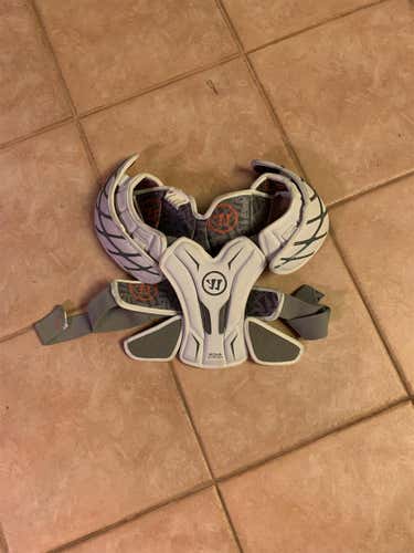 Used Large Warrior Burn Next Shoulder Pads