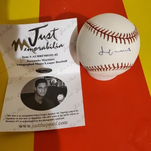 Signed Baseball with Certificate  Mets "Fernando Martinez"