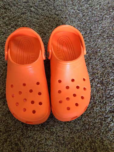 Orange Crocs  Men's 9.0