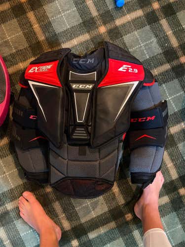 Used Large CCM Extreme Flex Shield E2.9  Goalie Chest Protector