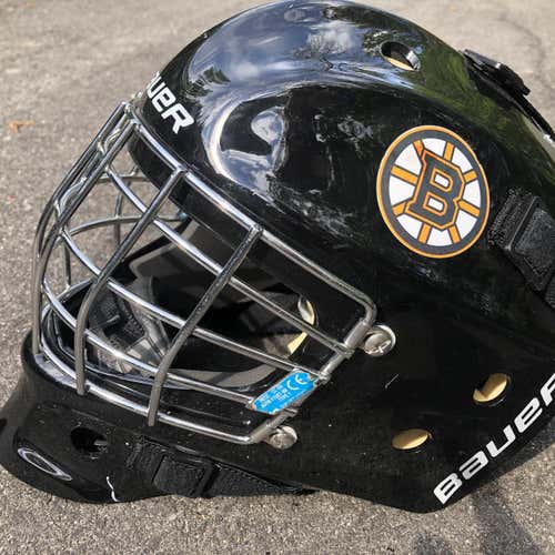 Black Used Youth  Bauer NME3 Youth Helmet (*expired*)