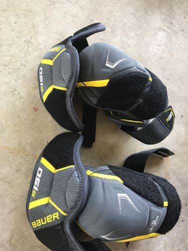Lightly Used Large Bauer Supreme 150  Elbow Pads