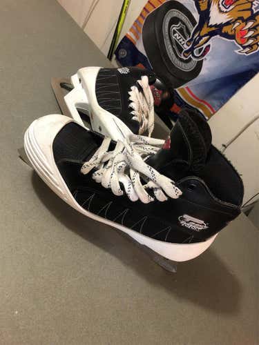 Used CCM Tacks 452 D&R (Regular) Size 9.5 Goalie Skates