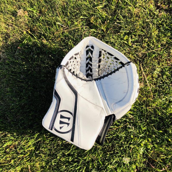 Senior Warrior Ritual G2 Pro Pro Stock Glove / Trapper / Catcher