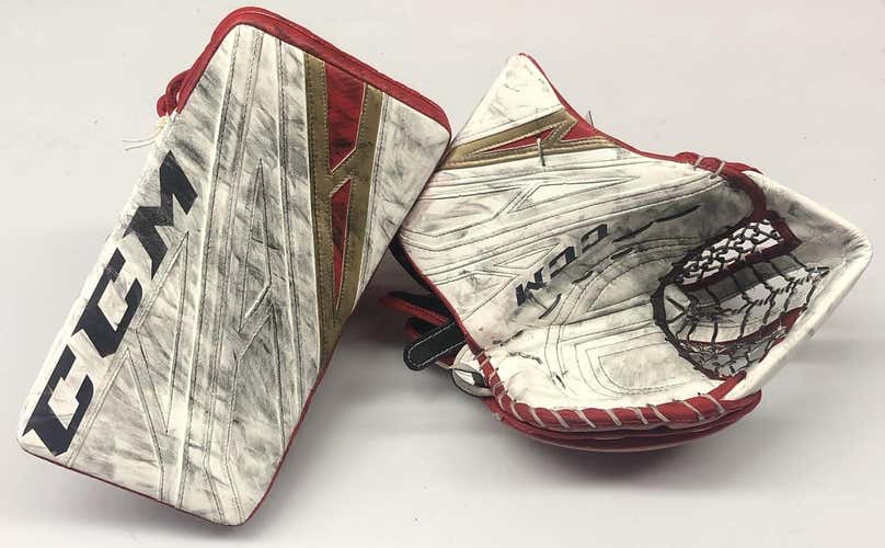 CCM Extreme Flex 4 Goalie Glove Pro stock AHL Thunderbirds DESROSIERS 2 (6541)