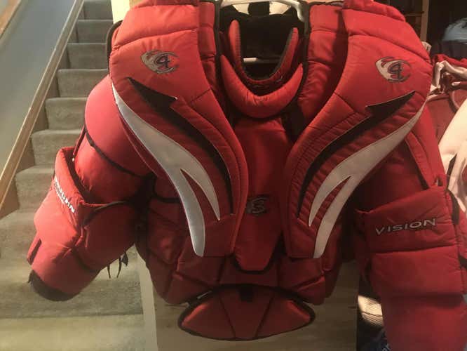 Senior Used XL Vaughn V4 7600 Goalie Chest Protector