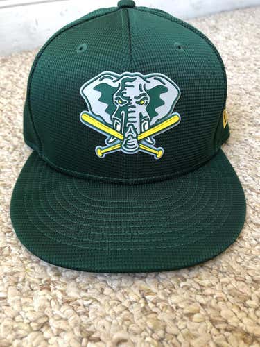 Green Men's Oakland Athletics 7 1/8 New Era Hat