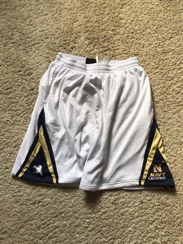 White Men's Medium  Shorts