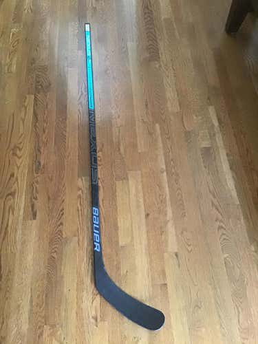 New Senior Bauer Left Handed Nexus 2N Pro Hockey Stick Mid Pro Stock P92 77 Flex