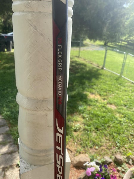New Senior CCM Right Handed JetSpeed FT2 Hockey Stick Toe