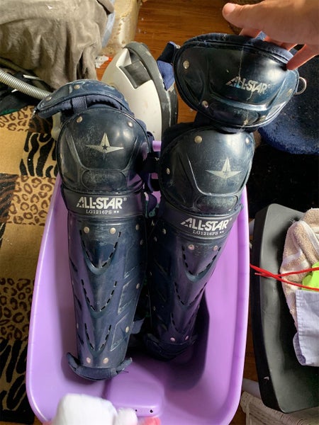 Catcher's Leg Guard